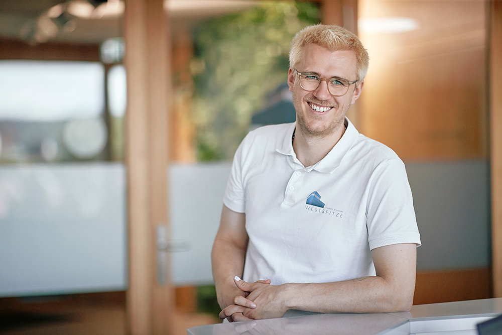 Physiotherapie und Training Tübingen - Portrait von Manuel Huth